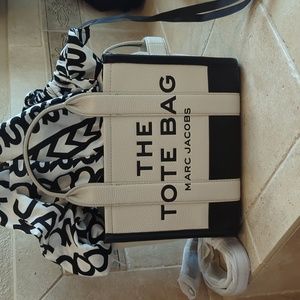 Marc Jacobs Black and White Tote Bag